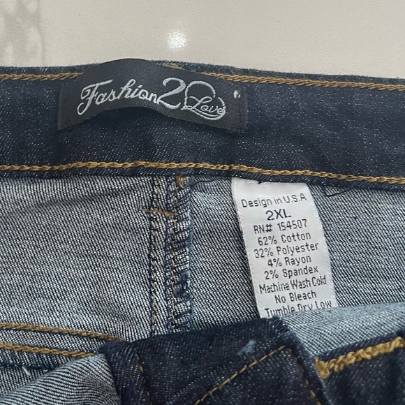 NWT FASHION2LOVE DARK DENIM STRETCHY PENCIL SKIRT SIZE 2xl - Picture 3 of 8